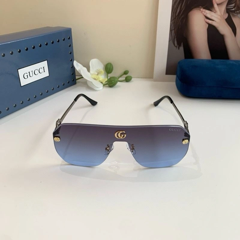 Gucci Sunglasses Refined 279710