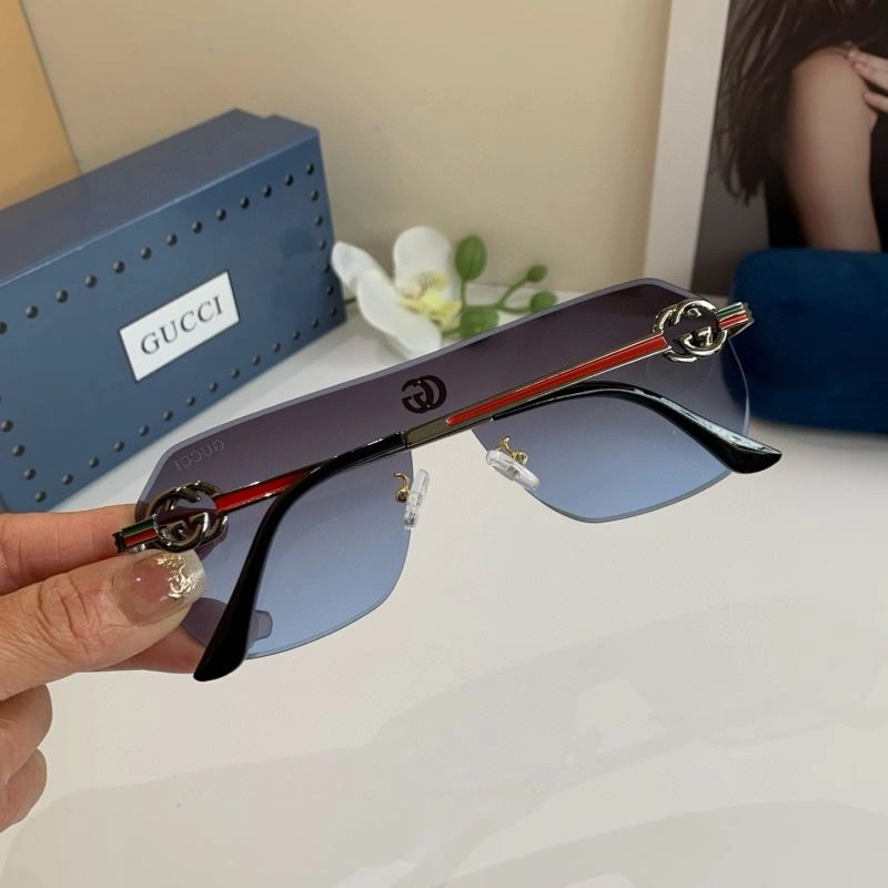 Gucci Sunglasses Refined 279710
