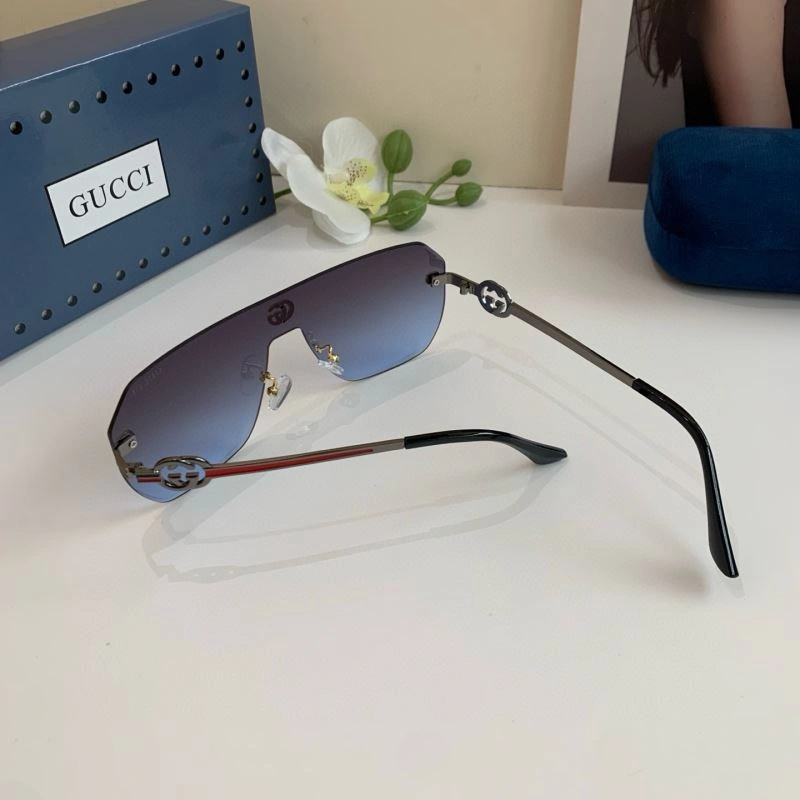 Gucci Sunglasses Refined 279710