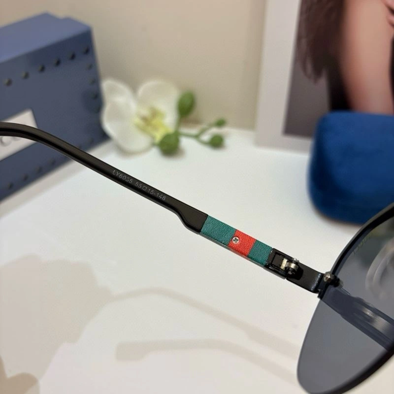 Upgraded Gucci Sunglasses 279706