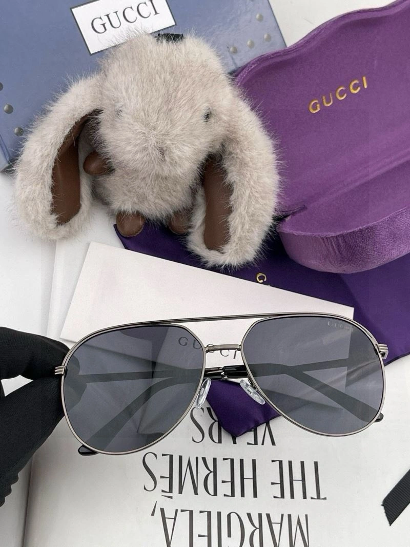 Gucci Sunglasses Modern 279697