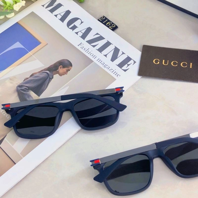 Gucci Sunglasses Compact 279689