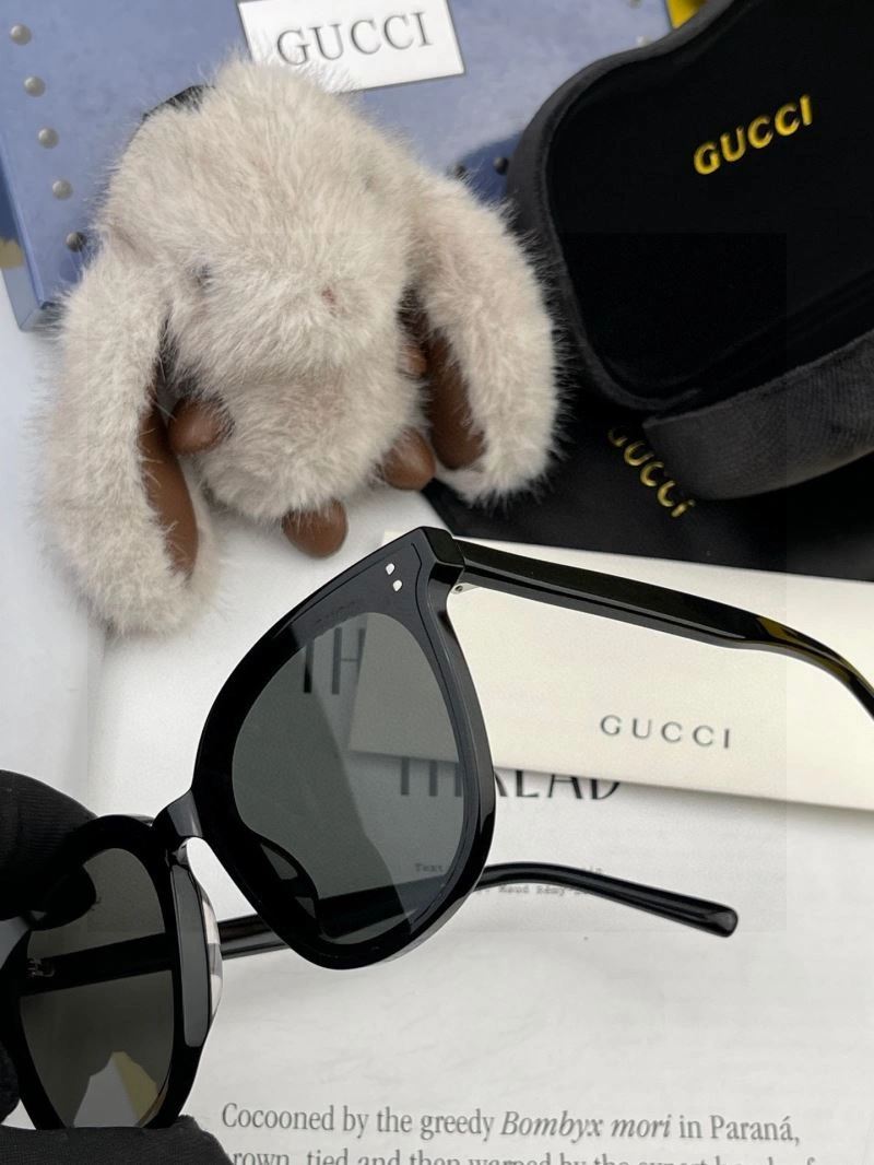 StreetReady Gucci Sunglasses 279685