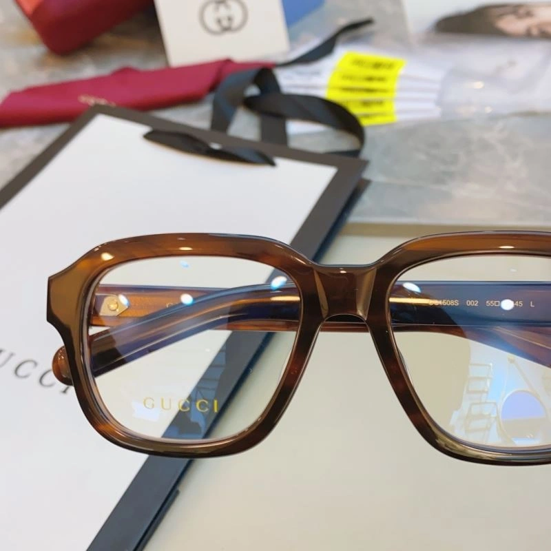 Elegant Gucci Sunglasses 279692