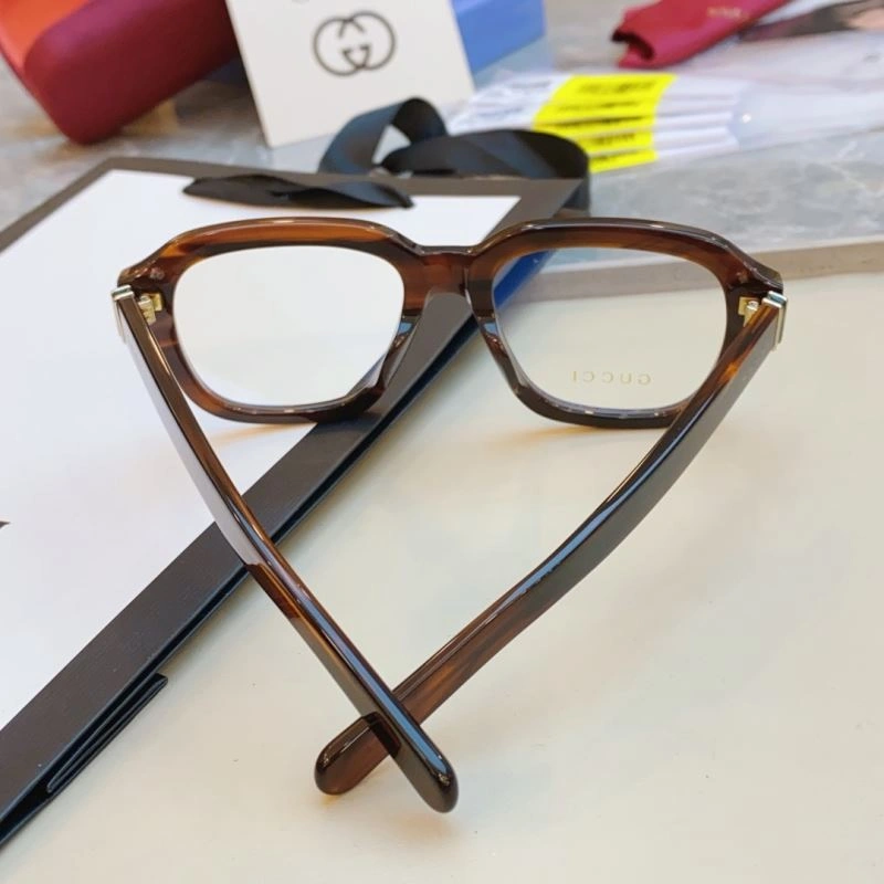 Elegant Gucci Sunglasses 279692