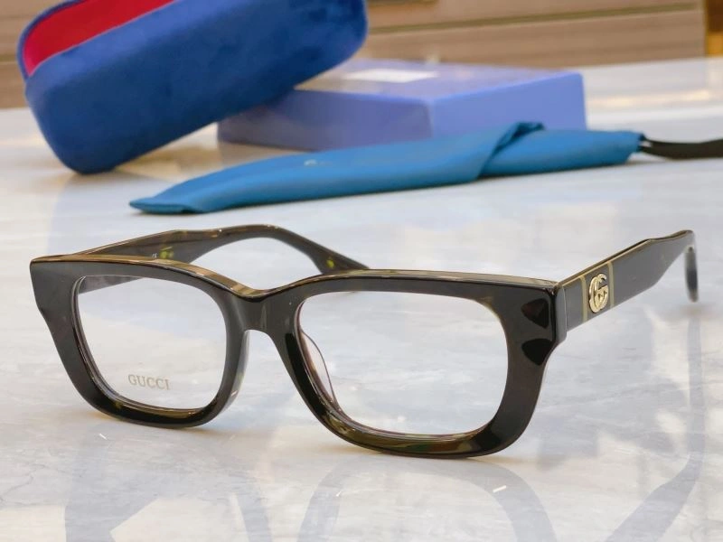 Sleek Gucci Sunglasses 279700