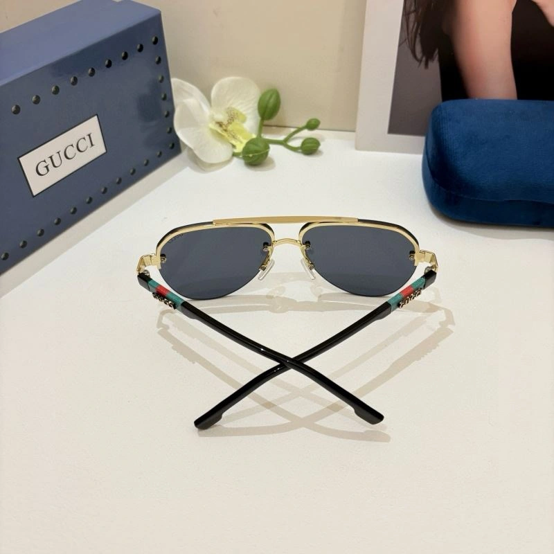 Gucci Sunglasses Breathable 279683