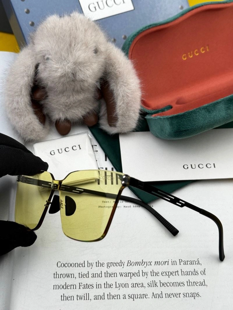 Soft Gucci Sunglasses 279695