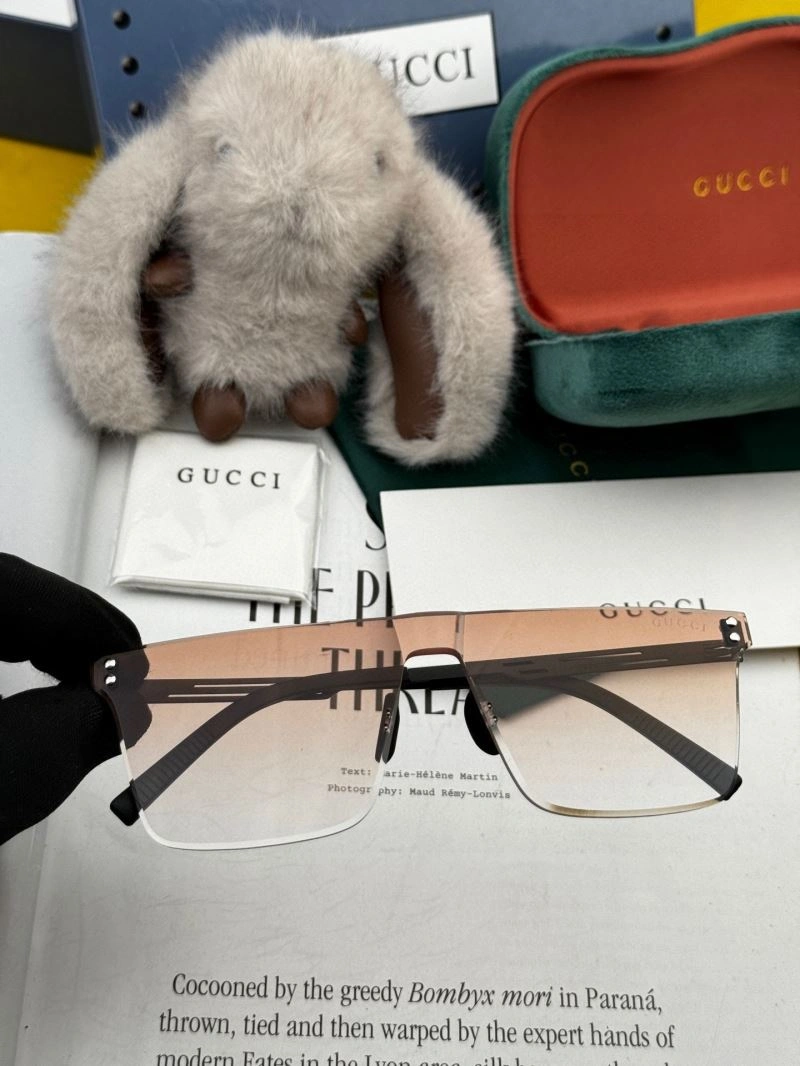 Neat Gucci Sunglasses 279698