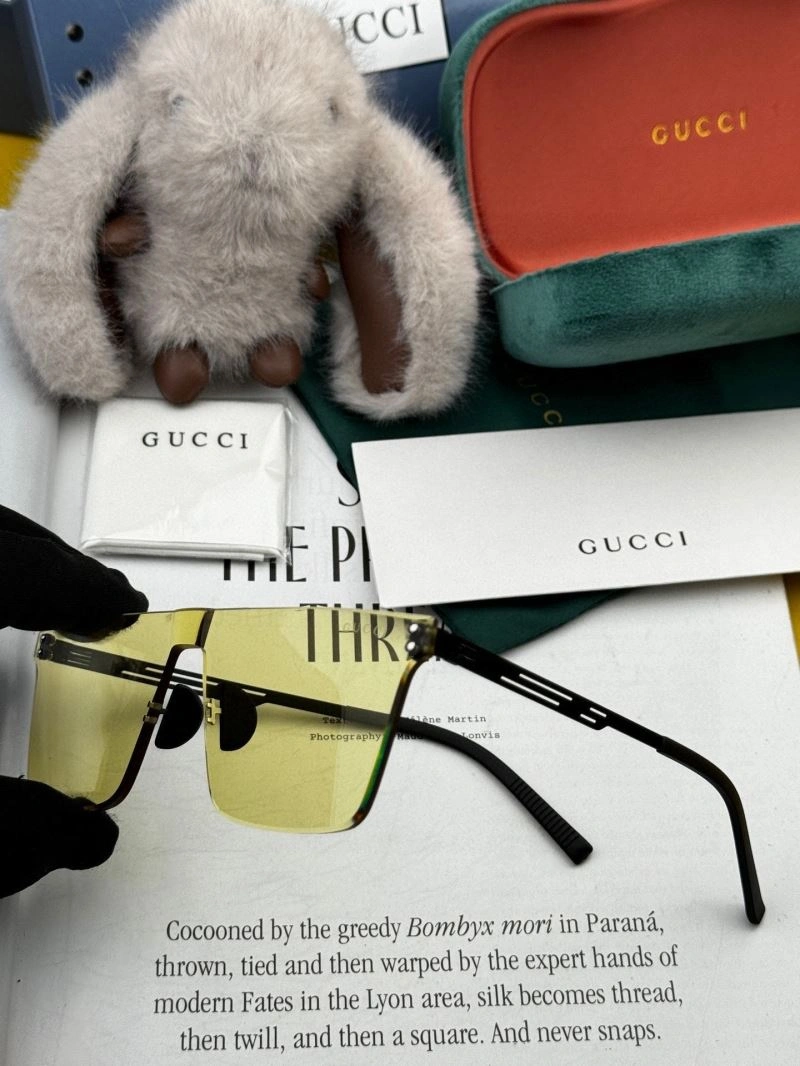 Neat Gucci Sunglasses 279698