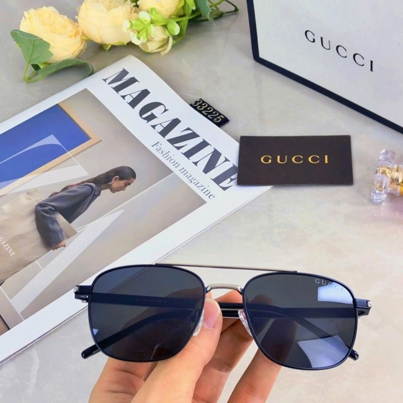 Gucci Sunglasses Practical 279677