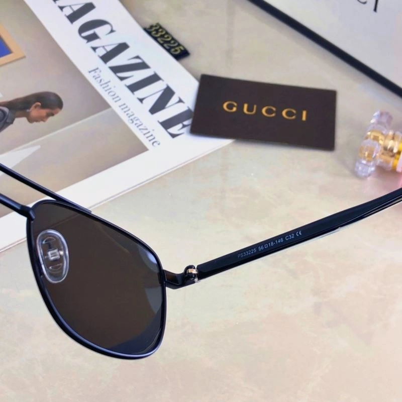 Gucci Sunglasses Practical 279677