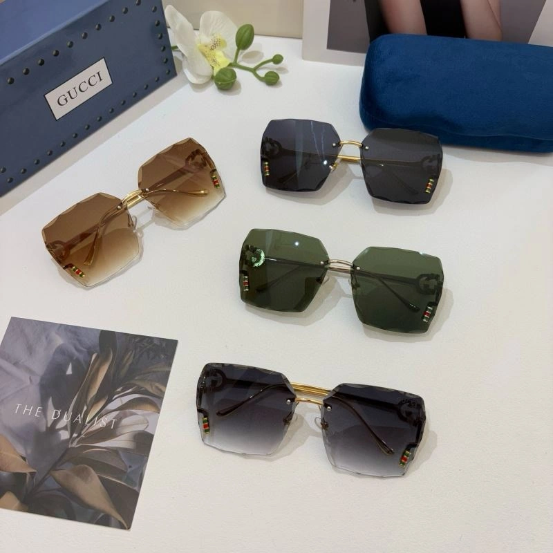 Gucci Sunglasses Lightweight 279688