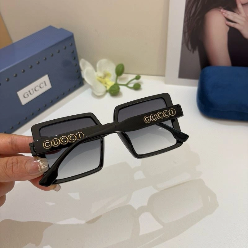 Gucci Sunglasses Refined 279676