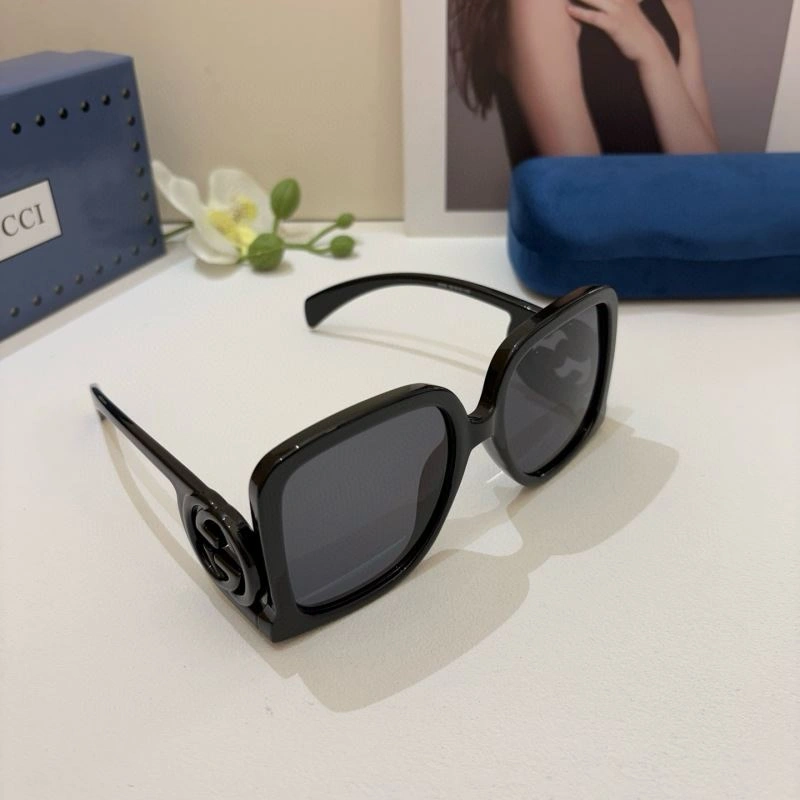 Gucci Sunglasses Stretchable 279674