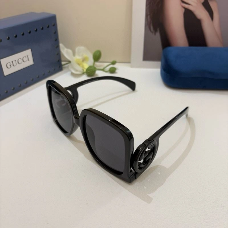 Gucci Sunglasses Stretchable 279674