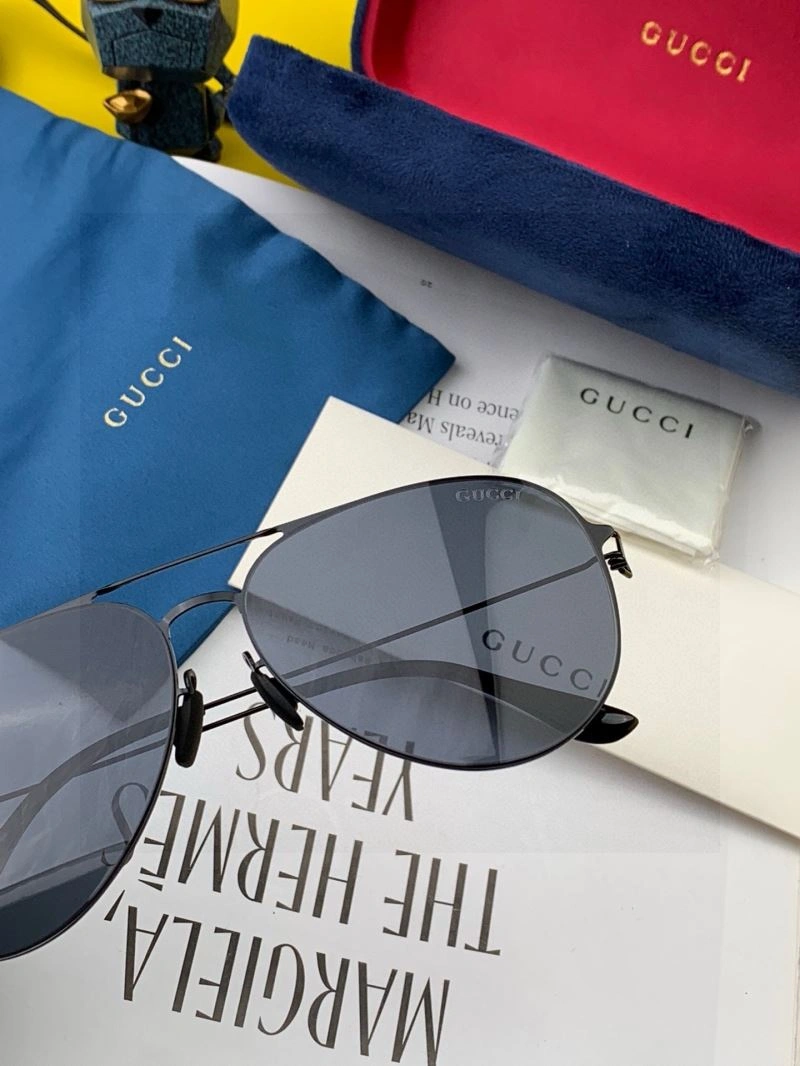 Gucci Sunglasses Chic 279675