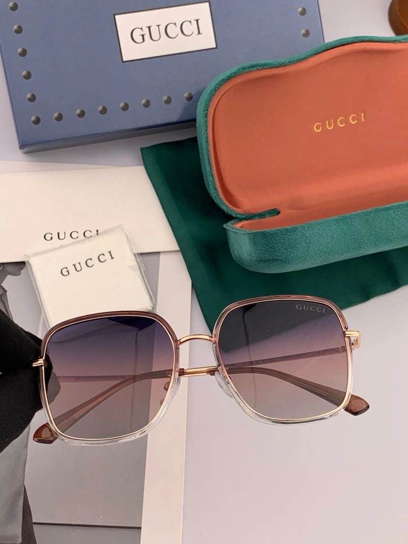 Gucci Sunglasses Minimalist 279665