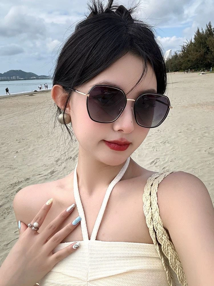 Sleek Gucci Sunglasses 279664