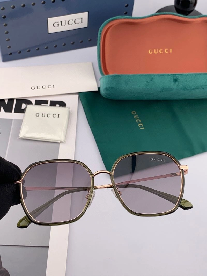 Sleek Gucci Sunglasses 279664