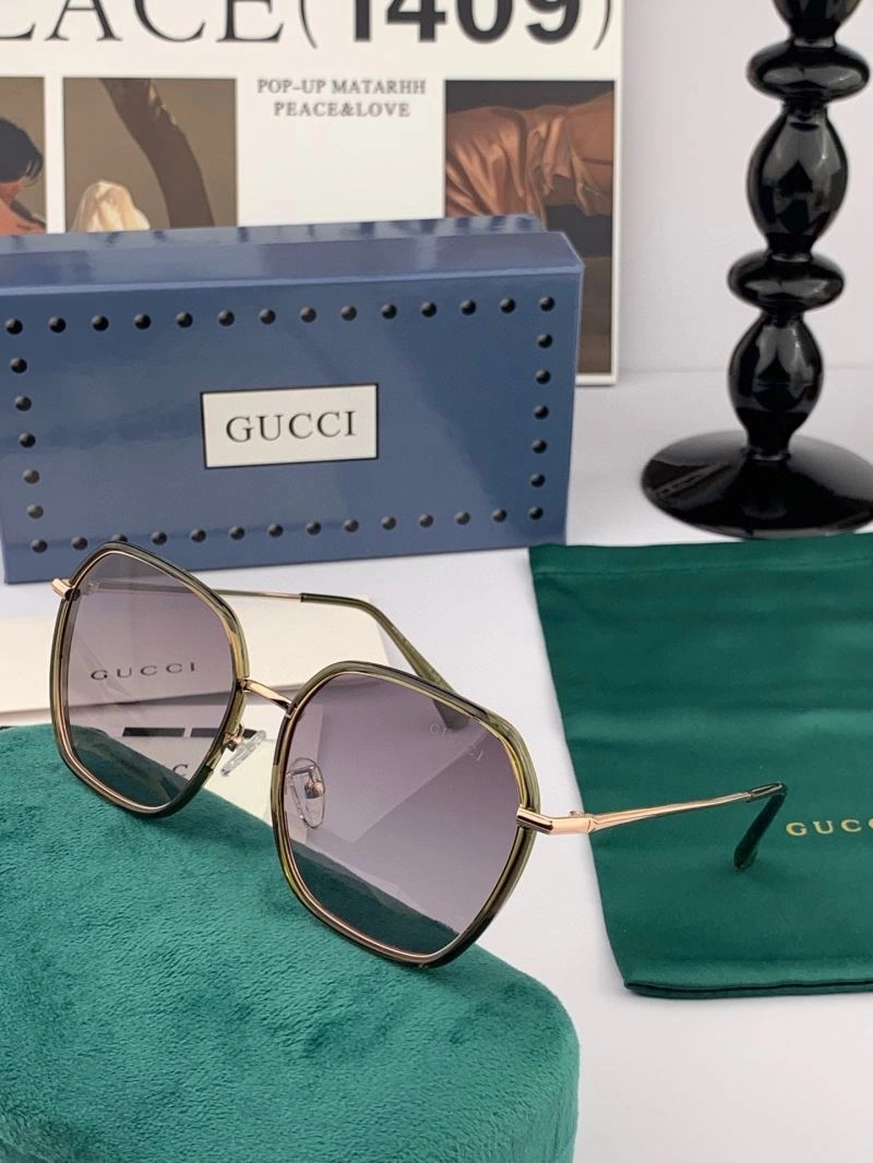 Sleek Gucci Sunglasses 279664