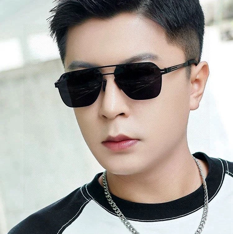 Gucci Sunglasses Bold 279663