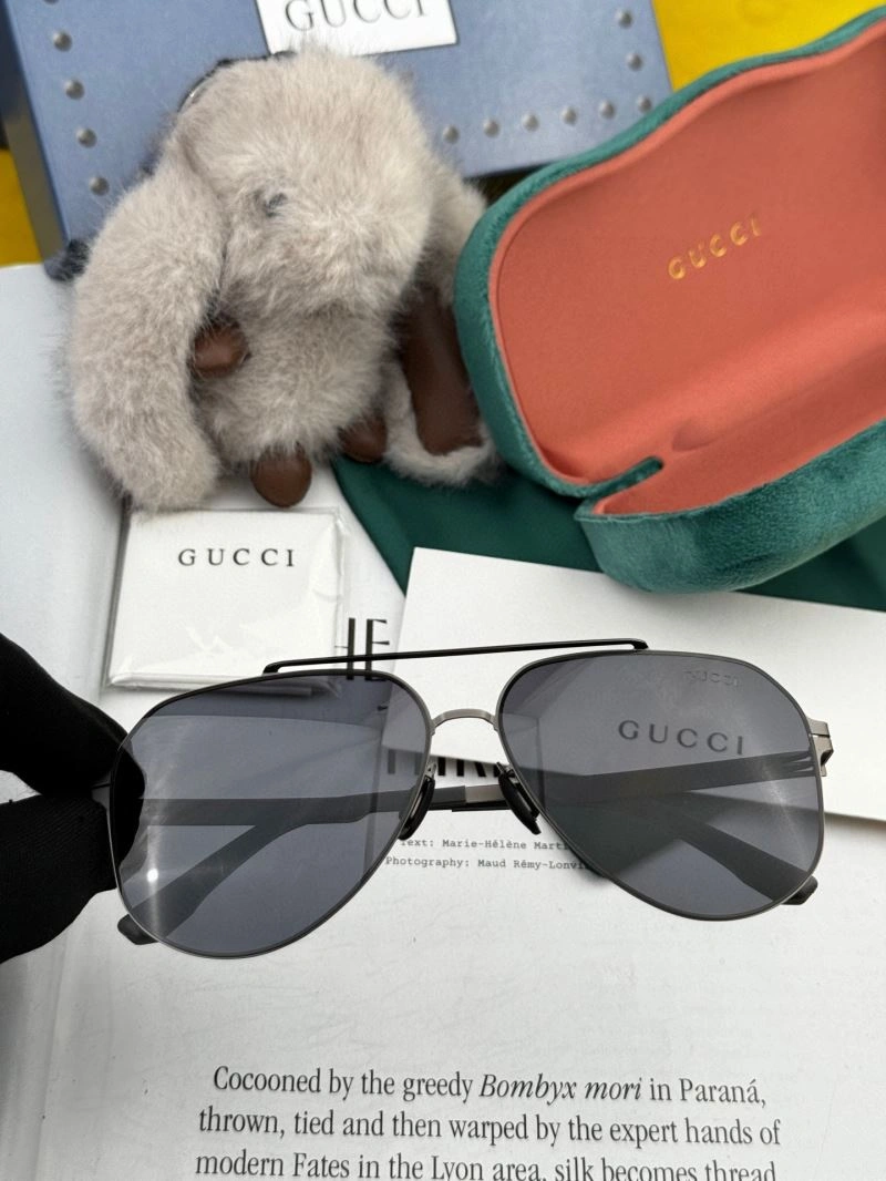 Gucci Sunglasses OnTrend 279661