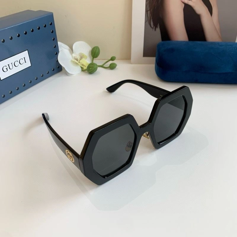 Durable Gucci Sunglasses 279654