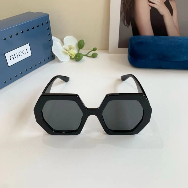 Durable Gucci Sunglasses 279654