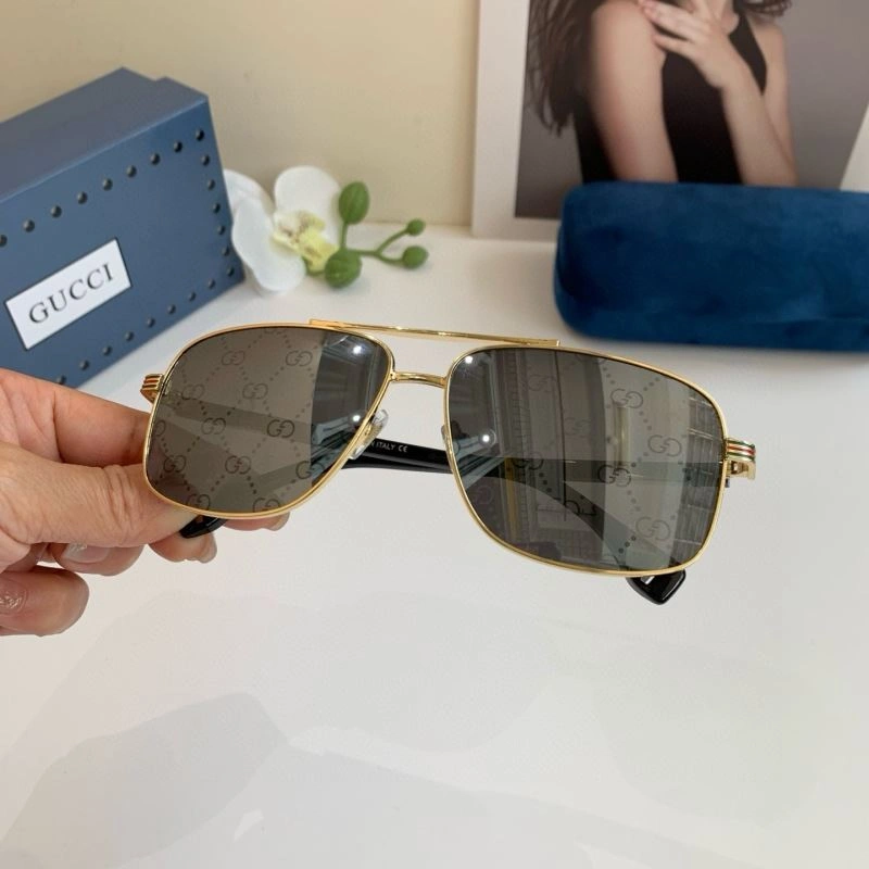 WaterResistant Gucci Sunglasses 279638