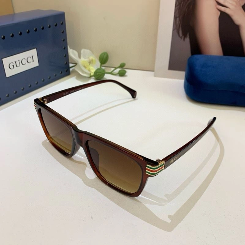 Gucci Sunglasses ZipUp 279633