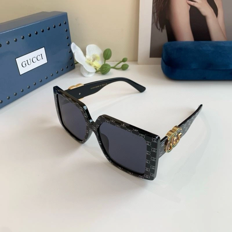 Gucci Sunglasses Breathable 279629