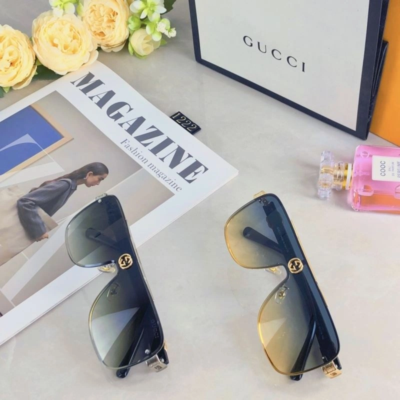 Gucci Sunglasses Neat 279657