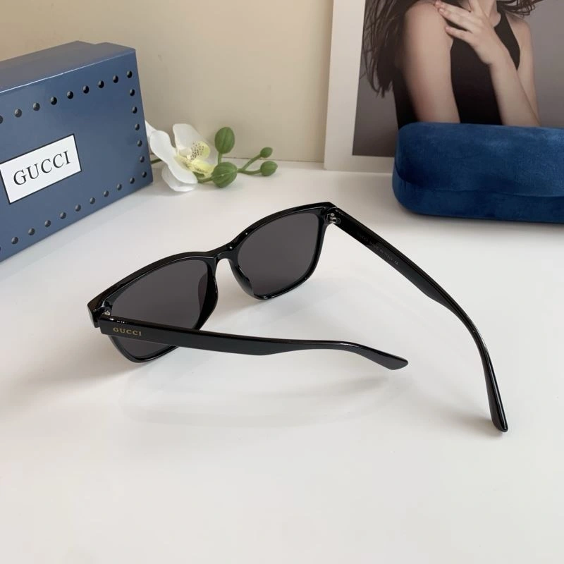 DailyWear Gucci Sunglasses 279641
