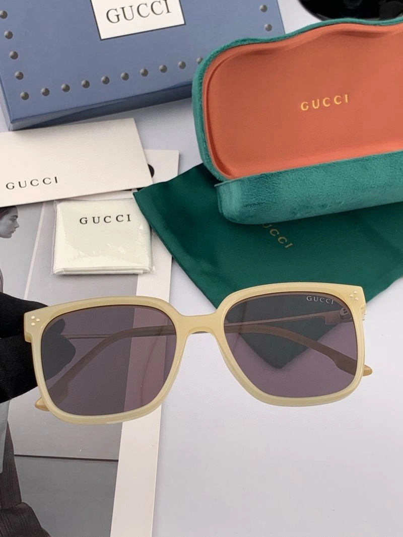 Chic Gucci Sunglasses 279628
