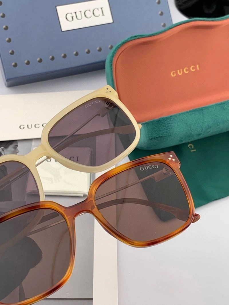 SoftTouch Gucci Sunglasses 279640