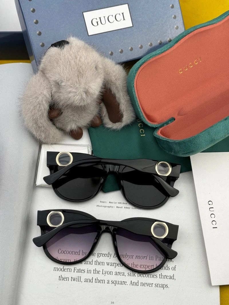 Gucci Sunglasses AllSeason 279626