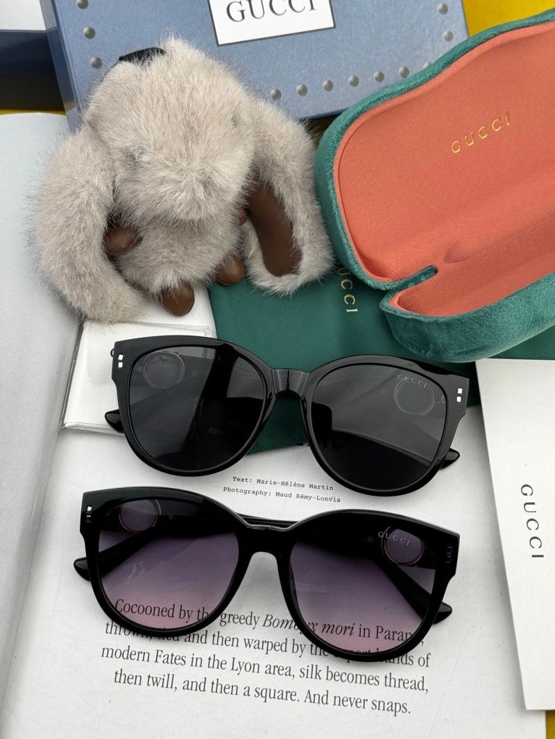 Gucci Sunglasses AllSeason 279626