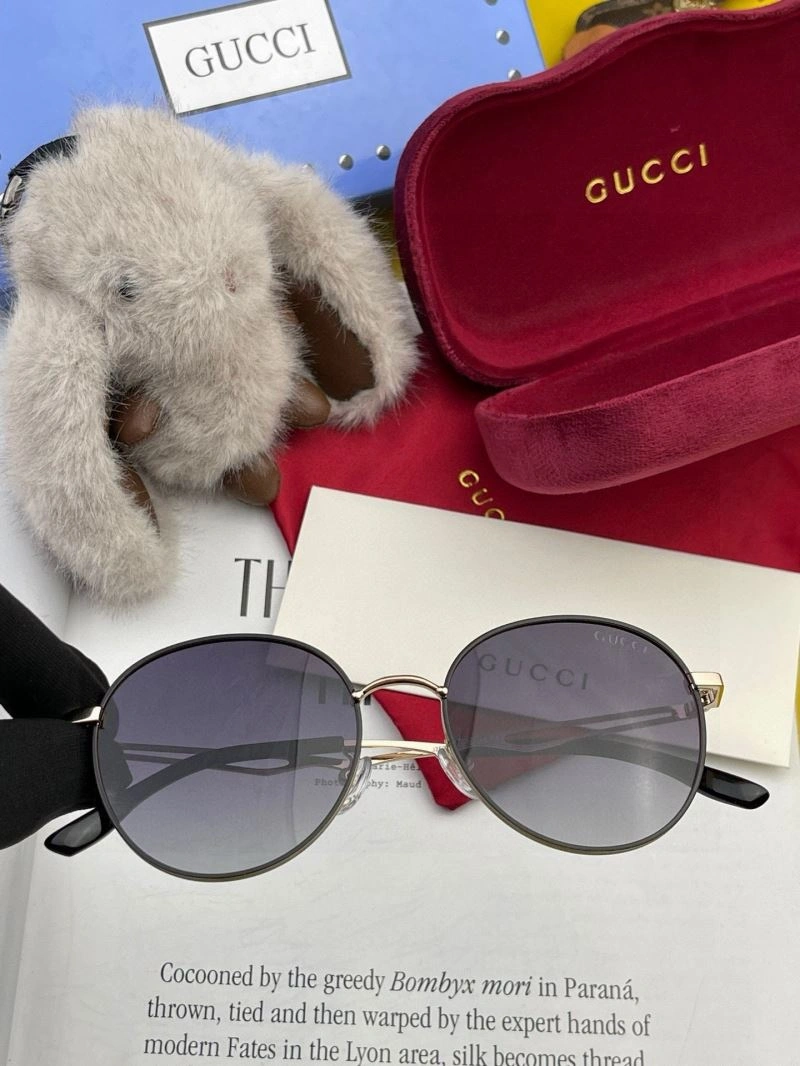 Breathable Gucci Sunglasses 279623
