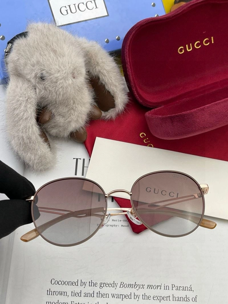 Breathable Gucci Sunglasses 279623