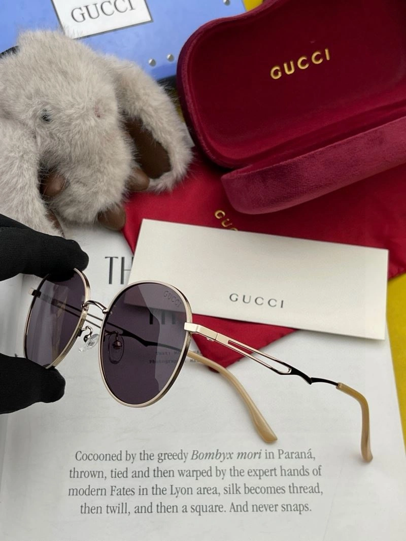 Breathable Gucci Sunglasses 279623
