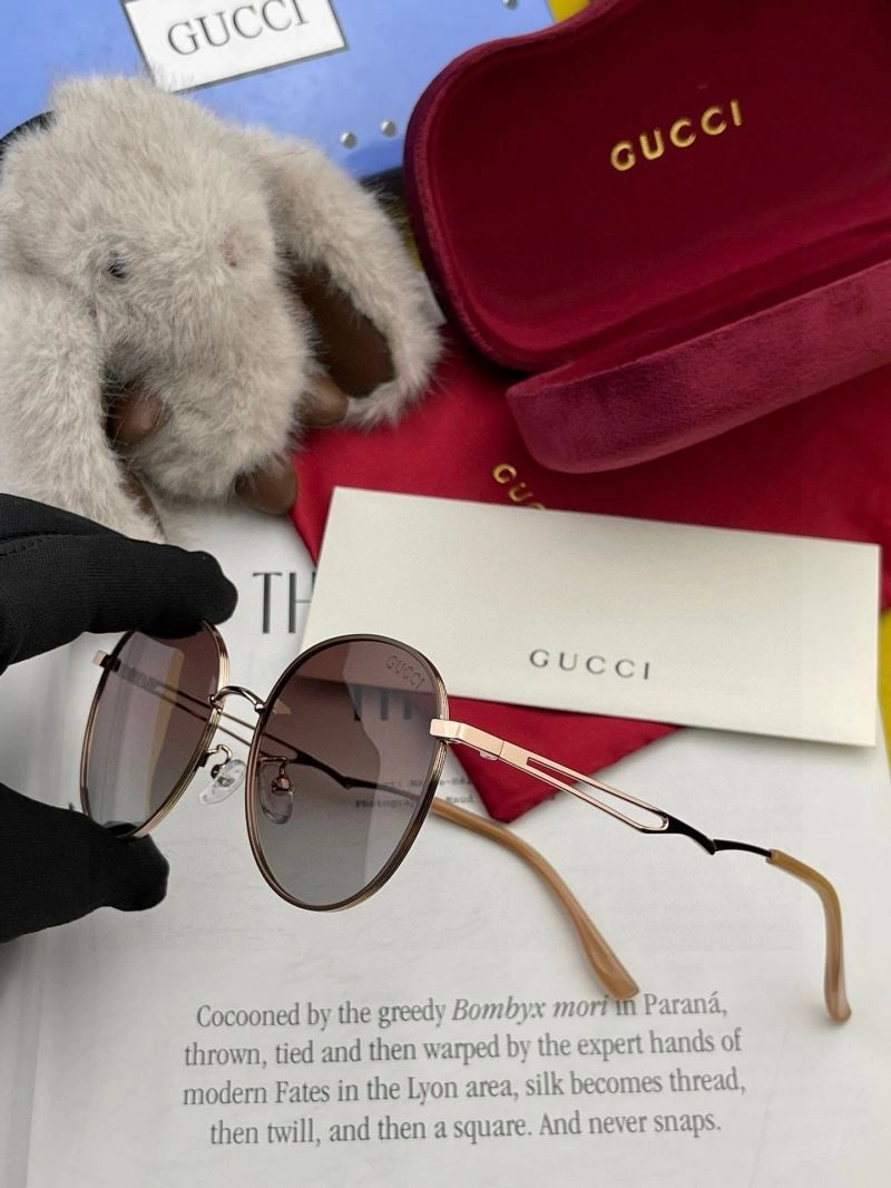 Breathable Gucci Sunglasses 279623