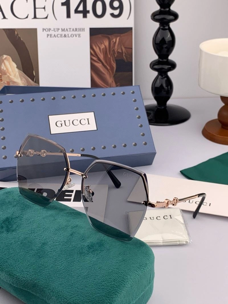 Gucci Sunglasses Affordable 279620