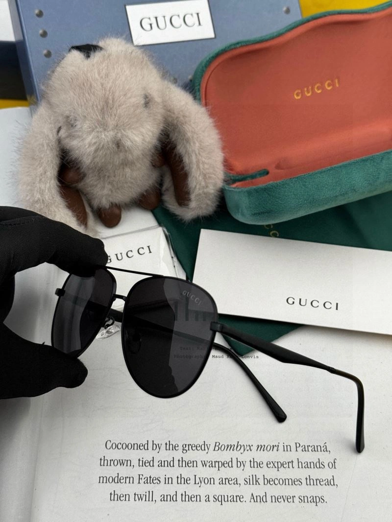 Gucci Sunglasses AllSeason 279621