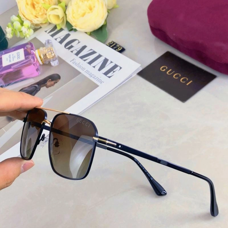 Gucci Sunglasses Chic 279619