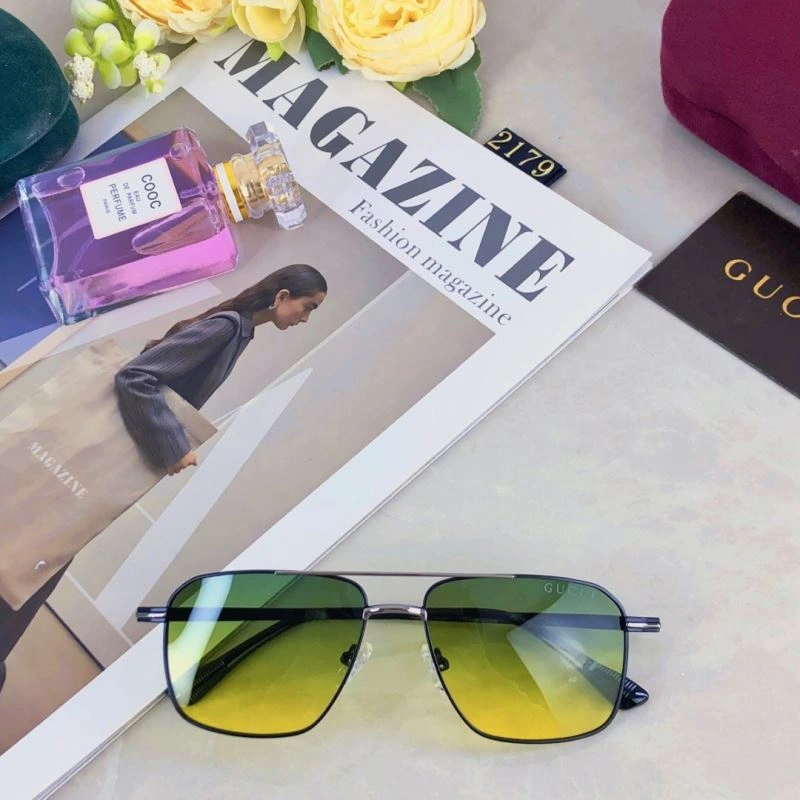 Gucci Sunglasses Chic 279619