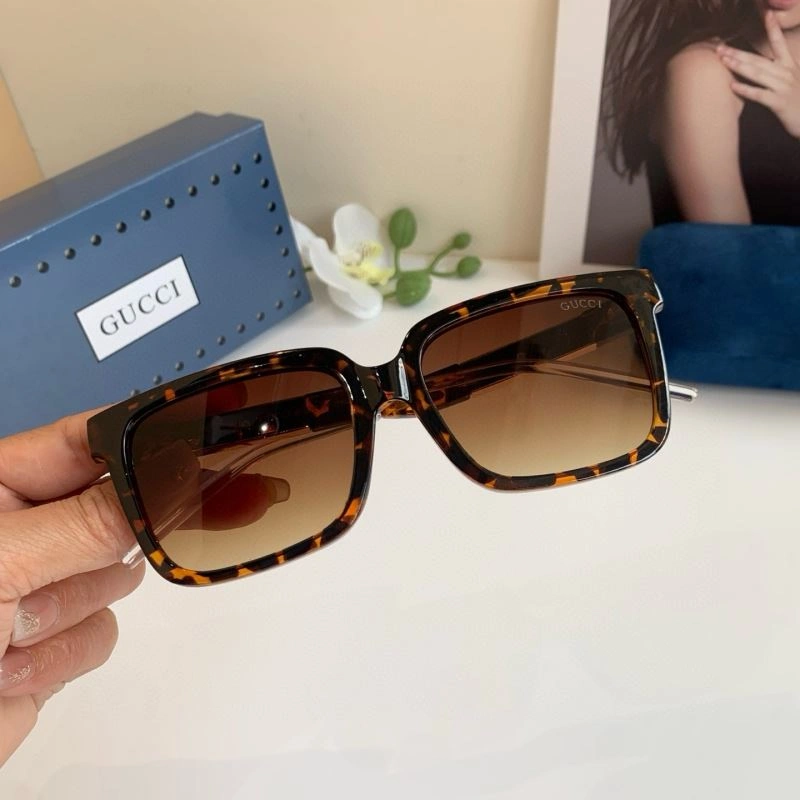 Gucci Sunglasses Packable 279611