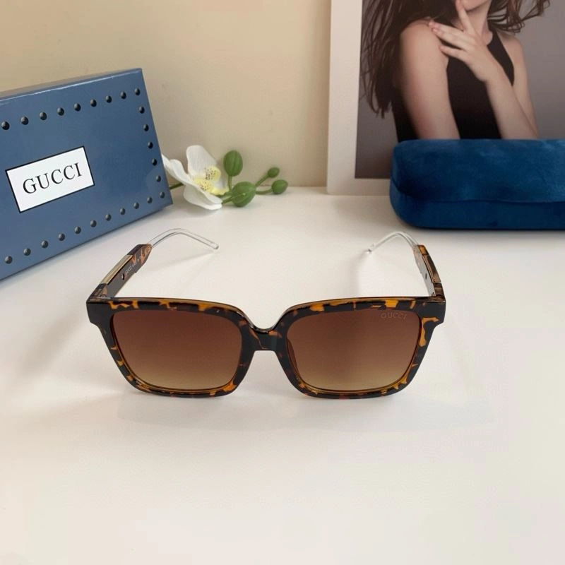 Gucci Sunglasses Packable 279611