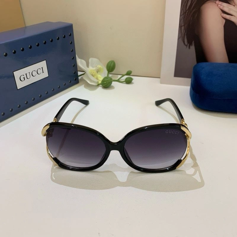 Youthful Gucci Sunglasses 279592