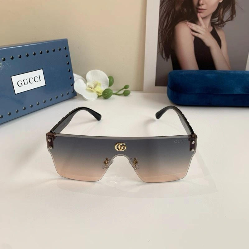 Sustainable Gucci Sunglasses 279591